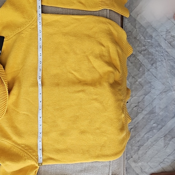 Orb Life Turtle neck sweater - Picture 4 of 6